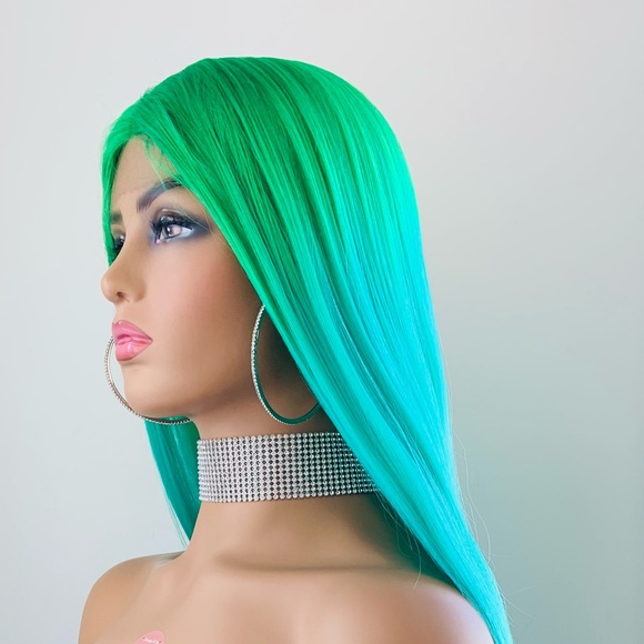 Gorgeous Ocean Green & Blue Premium Fiber Lace Front Wig! - Picture 9 of 14